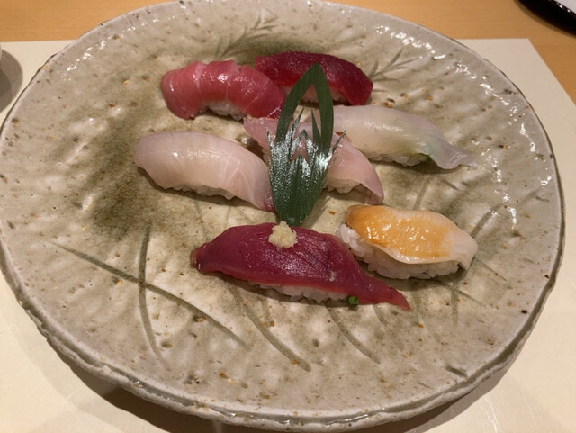 銀座 久兵衛 京王プラザホテル店的实拍高清图