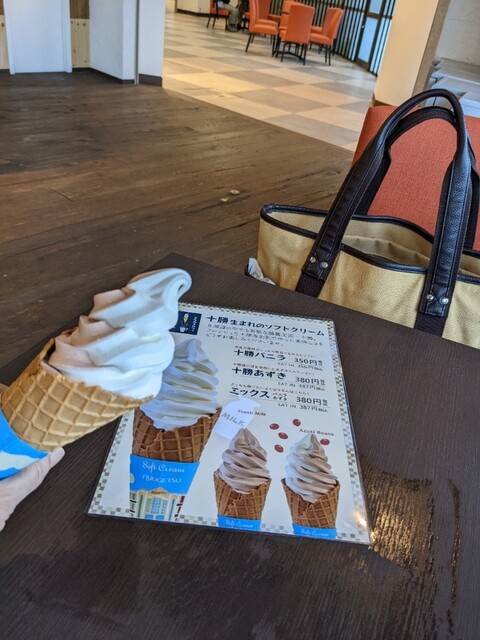 柳月 オタルト店的實拍高清圖