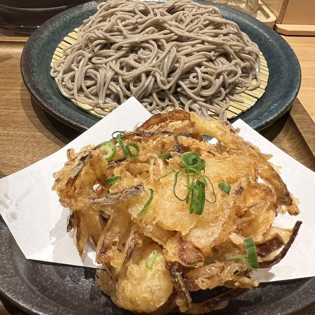肉蕎麦 トムラウシ 田町店的实拍高清图
