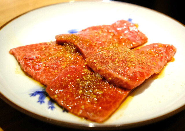 recommendations image for 厳選焼肉 一石三鳥