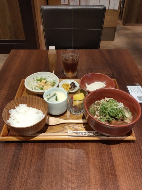 京めし処 豚汁専門店しげちゃん的實拍高清圖
