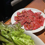 上野手 焼肉店的實拍圖