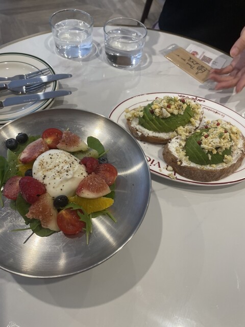 recommendations image for SUMMER WINE