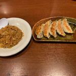 麺場 田所商店 大東店的实拍图