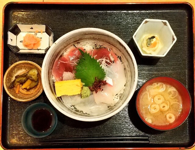 日本料理 銀座 萬菊的實拍高清圖