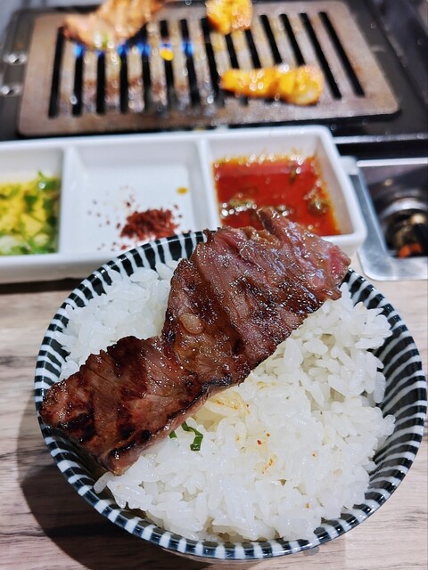 焼肉 六甲園的實拍高清圖