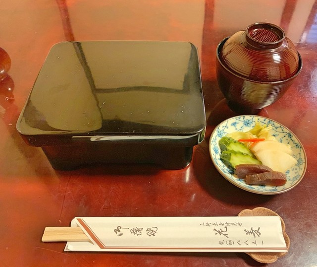 うなぎ花菱的实拍高清图