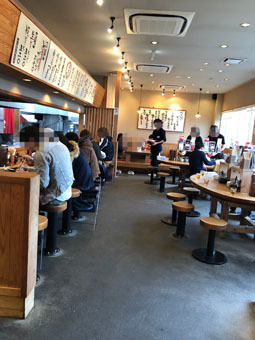 ラーメン龍の家 春日店的实拍高清图