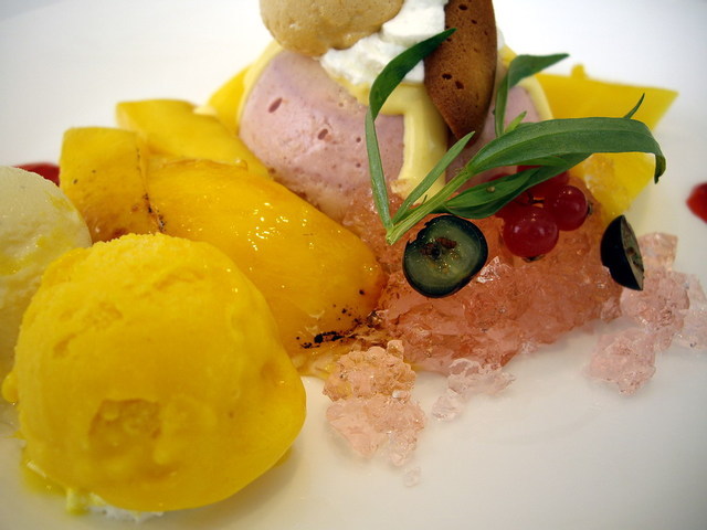 recommendations image for タカノフルーツパーラー 新宿高島屋店