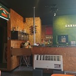 CAFE RESTAURANT GARAGE的实拍图