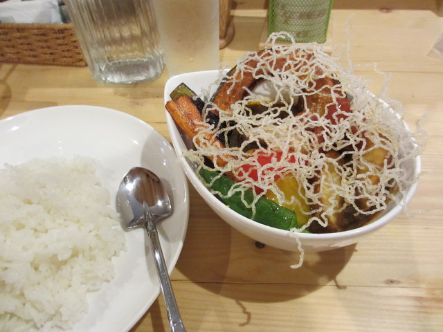 Ｃｕｒｒｙ　Ｈｏｕｓｅ　Ｄｒ　Ｓｐｉｃｅ　Ｌａｂ的实拍高清图