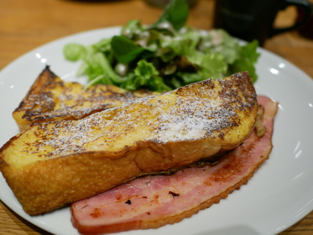 ベーカリー&レストラン 沢村 新宿的實拍高清圖