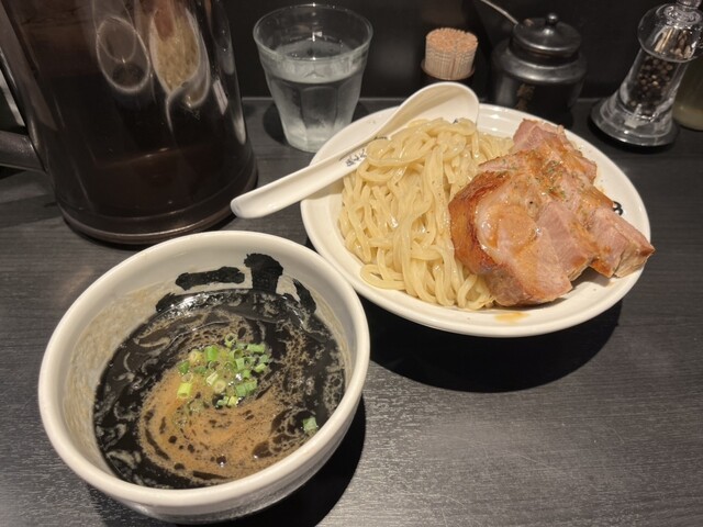 recommendations image for 麺屋武蔵 武骨相傳