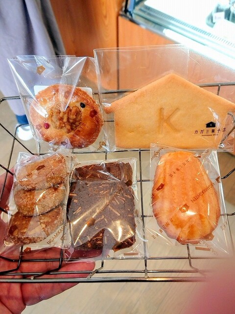 カガミ菓子店的实拍高清图