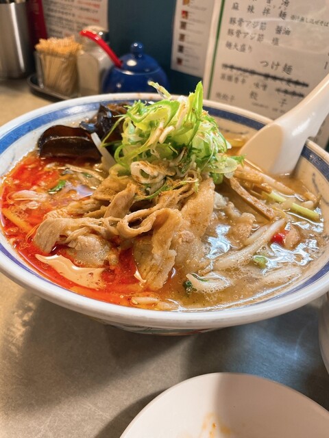ラーメン･餃子 ハナウタ的实拍高清图