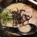 らーめん二男坊 博多本店的實拍圖