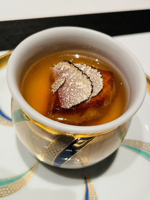 recommendations image for なだ万 シャングリ・ラ ホテル 東京店