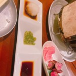 recommendations for ホルモン肉問屋 小川商店 天神橋五丁目店