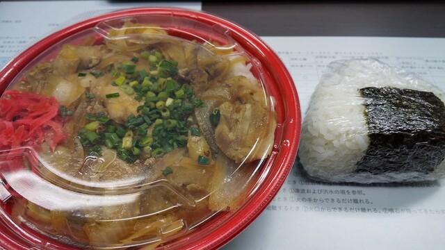 メガ盛り マンモス弁当 西中島南方店的實拍高清圖