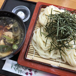 手打ちうどん やまびこ 青谷店的实拍图