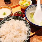 炭焼牛たん東山　 博多大丸店的實拍圖