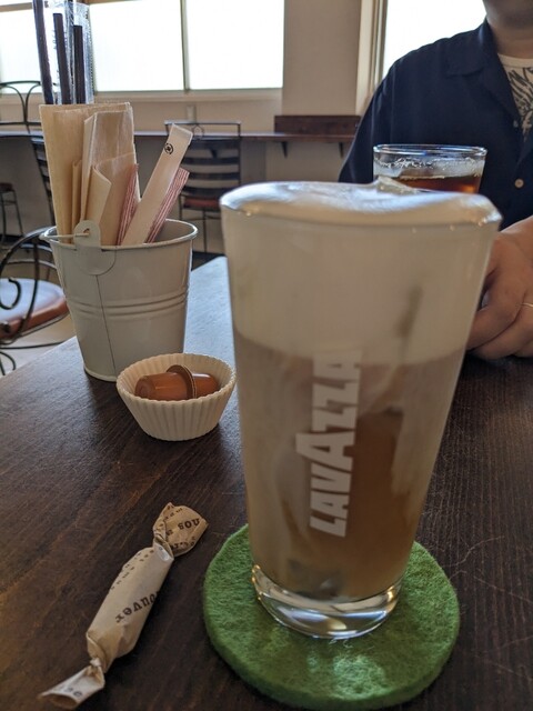 カフェ ハチ的實拍高清圖