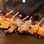 ホルモン焼きうどん 夕凪的实拍图
