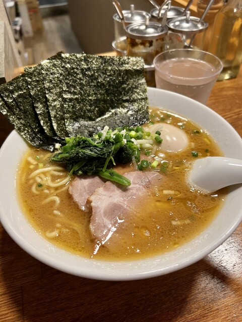 recommendations image for 神楽坂家系ラーメン モンタナ