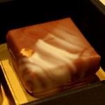 ブルガリ イル・カフェ 阪急うめだ本店的實拍圖