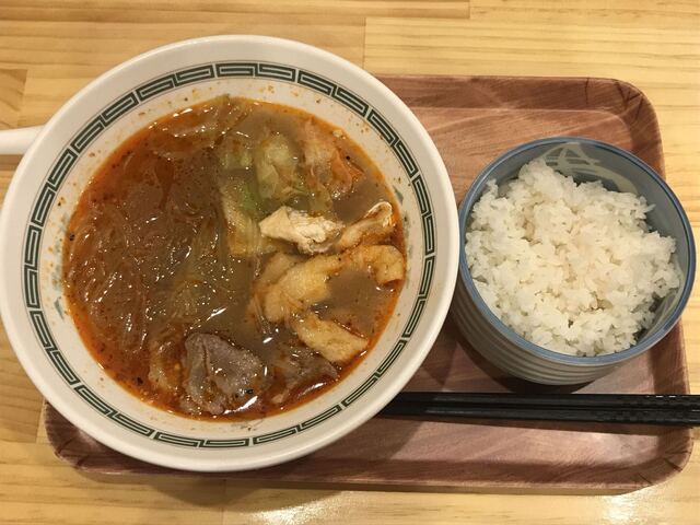 七色麻辣湯的实拍高清图