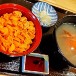 うに丼専科 うにどころ的实拍图