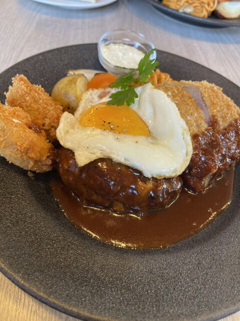 洋食コノヨシ 南区石山店的实拍高清图