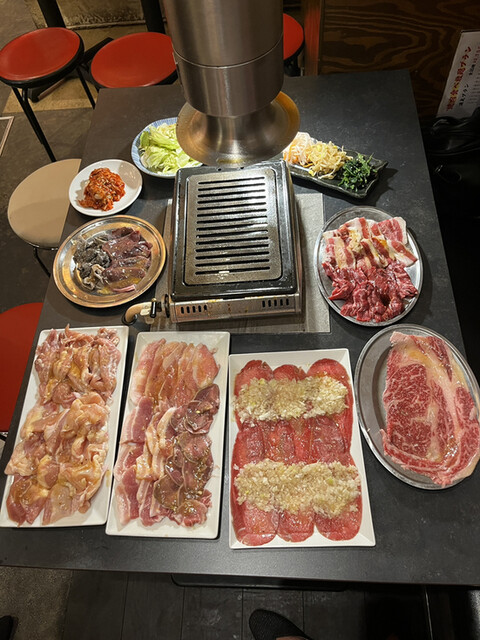 焼肉・ホルモン酒場 肉乃山 錦糸町店的實拍高清圖