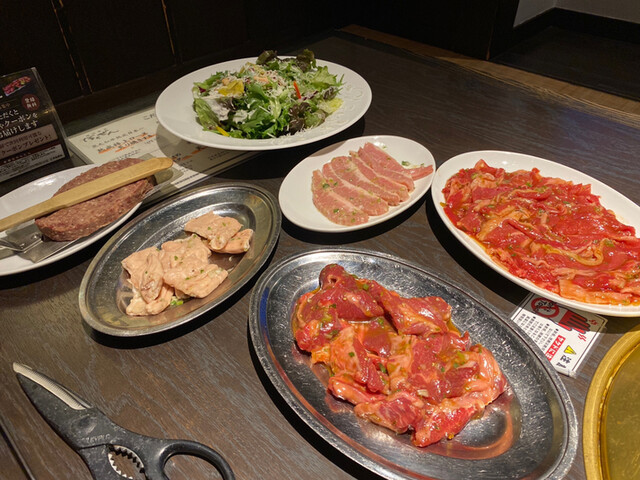 焼肉菜包・朴然 昭和店的实拍高清图