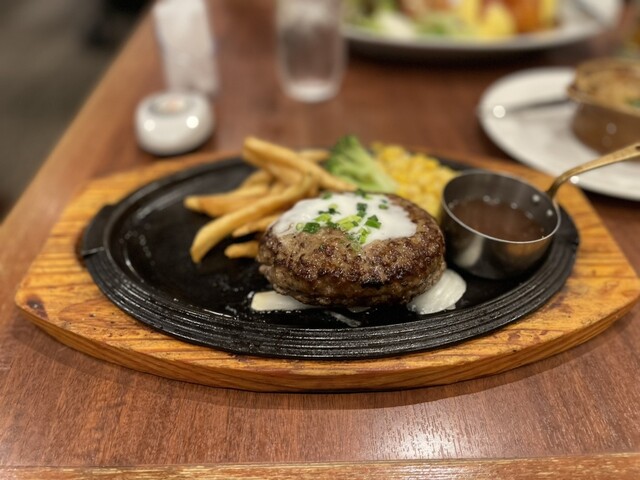 recommendations image for ロイヤルホスト 新宿店