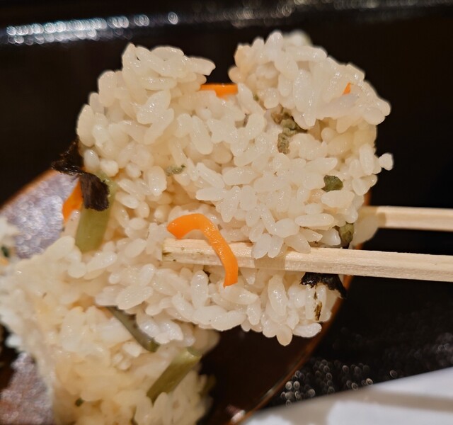 おむすび権米衛 飯田橋アイガーデンテラス店的實拍高清圖