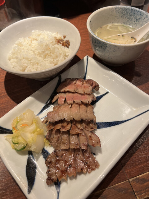 牛たん焼き 仙台 辺見 札幌ポールタウン店的實拍高清圖