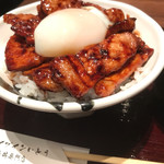 ドライブインいとう豚丼名人 新千歳空港店的實拍圖