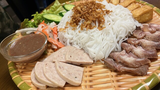 HAI BANH ベトナム料理的實拍高清圖