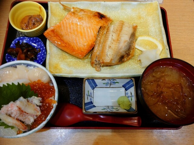朝市お食事処 山三 道下商店的實拍高清圖