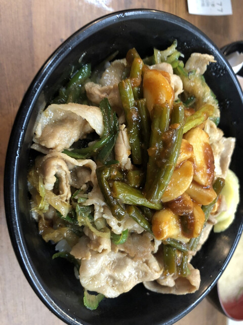 伝説のすた丼屋 蒲田店的实拍高清图