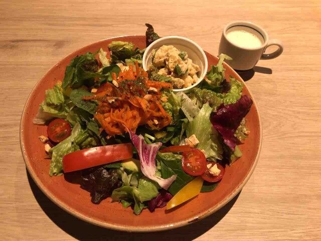 recommendations image for mint cafe&pub roppongi