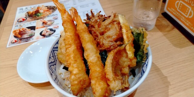 本町製麺所 天 ルクア大阪店的实拍高清图