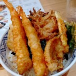 本町製麺所 天 ルクア大阪店的实拍图