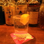 Shot Bar ゾートロープ的實拍圖