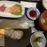 魚場 春夏秋冬的實拍圖