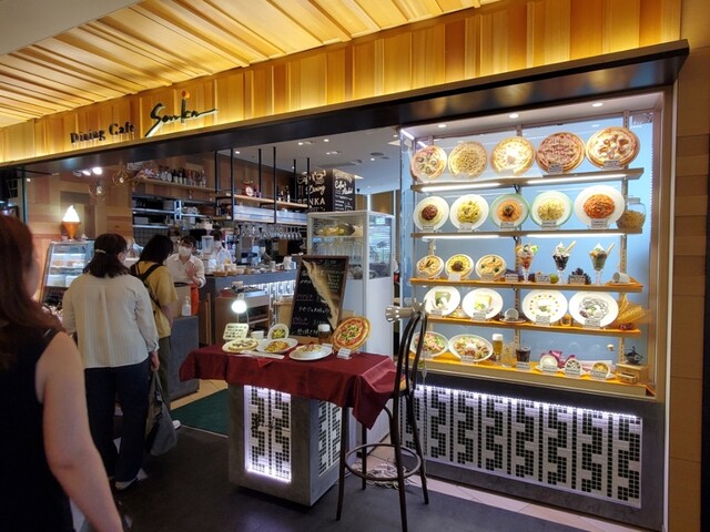 ダイニングカフェSenka 福岡空港店的实拍高清图