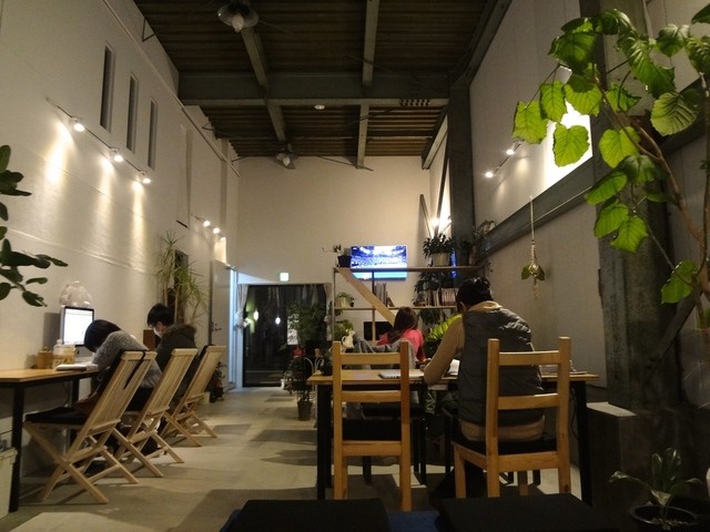 インカー コーヒー アンド トースト バー的實拍高清圖