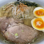 recommendations for 塩らーめん専門 ひるがお 大阪エディオンなんば本店