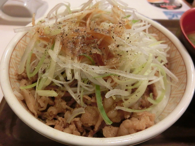 すき家 鶯谷店的實拍高清圖